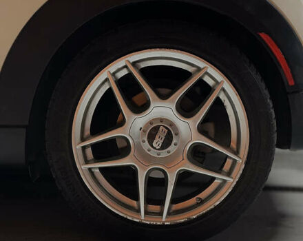 Белый Мини Hatch, объемом двигателя 1.5 л и пробегом 125 тыс. км за 12800 $, фото 5 на Automoto.ua