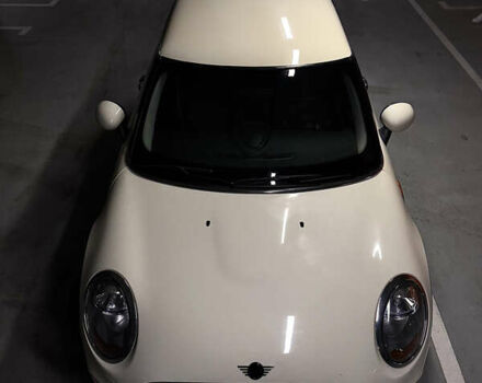 Белый Мини Hatch, объемом двигателя 1.5 л и пробегом 125 тыс. км за 12800 $, фото 13 на Automoto.ua