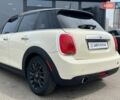 Белый Мини Hatch, объемом двигателя 1.5 л и пробегом 138 тыс. км за 9990 $, фото 5 на Automoto.ua