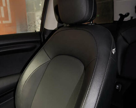 Белый Мини Hatch, объемом двигателя 1.5 л и пробегом 125 тыс. км за 12800 $, фото 36 на Automoto.ua