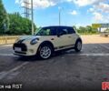 Белый Мини Hatch, объемом двигателя 1.5 л и пробегом 105 тыс. км за 11452 $, фото 1 на Automoto.ua