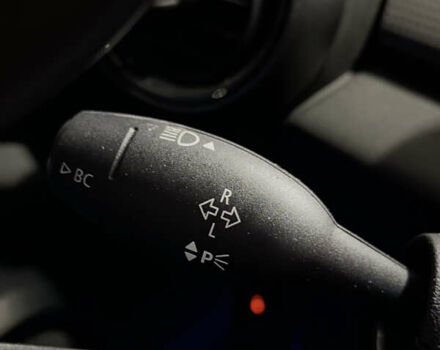 Белый Мини Hatch, объемом двигателя 1.5 л и пробегом 125 тыс. км за 12800 $, фото 34 на Automoto.ua