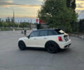 Белый Мини Hatch, объемом двигателя 2 л и пробегом 103 тыс. км за 13200 $, фото 1 на Automoto.ua