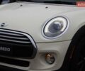 Белый Мини Hatch, объемом двигателя 1.5 л и пробегом 157 тыс. км за 9400 $, фото 3 на Automoto.ua