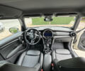 Белый Мини Hatch, объемом двигателя 1.5 л и пробегом 108 тыс. км за 12800 $, фото 11 на Automoto.ua