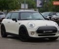 Белый Мини Hatch, объемом двигателя 1.5 л и пробегом 157 тыс. км за 9400 $, фото 1 на Automoto.ua
