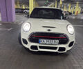 Белый Мини Hatch, объемом двигателя 2 л и пробегом 85 тыс. км за 21000 $, фото 1 на Automoto.ua