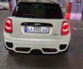 Белый Мини Hatch, объемом двигателя 2 л и пробегом 85 тыс. км за 21000 $, фото 8 на Automoto.ua