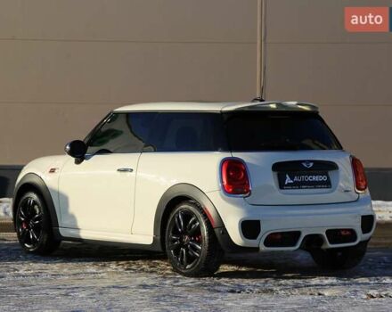 Білий Міні Hatch, об'ємом двигуна 2 л та пробігом 83 тис. км за 22000 $, фото 4 на Automoto.ua