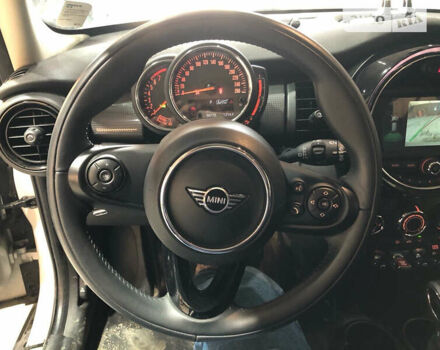 Белый Мини Hatch, объемом двигателя 1.5 л и пробегом 55 тыс. км за 14500 $, фото 11 на Automoto.ua