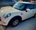 Білий Міні Hatch, об'ємом двигуна 1.5 л та пробігом 56 тис. км за 17000 $, фото 2 на Automoto.ua