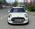Білий Міні Hatch, об'ємом двигуна 1.5 л та пробігом 58 тис. км за 13890 $, фото 1 на Automoto.ua