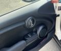 Білий Міні Hatch, об'ємом двигуна 1.5 л та пробігом 58 тис. км за 13890 $, фото 15 на Automoto.ua