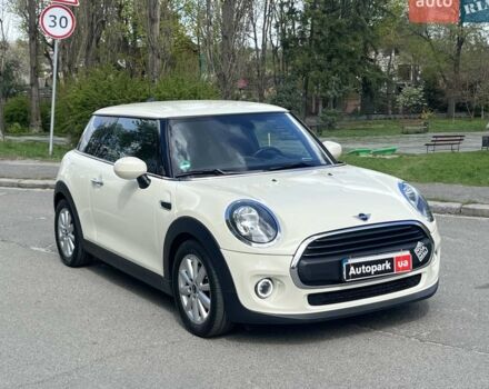 Білий Міні Hatch, об'ємом двигуна 1.5 л та пробігом 58 тис. км за 13890 $, фото 2 на Automoto.ua