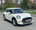 Білий Міні Hatch, об'ємом двигуна 1.5 л та пробігом 58 тис. км за 13890 $, фото 2 на Automoto.ua