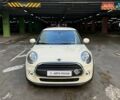 Білий Міні Hatch, об'ємом двигуна 1.5 л та пробігом 57 тис. км за 17490 $, фото 1 на Automoto.ua