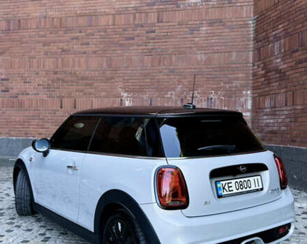 Белый Мини Hatch, объемом двигателя 2 л и пробегом 20 тыс. км за 31000 $, фото 8 на Automoto.ua