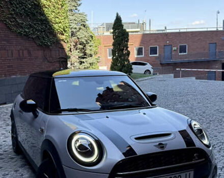 Белый Мини Hatch, объемом двигателя 2 л и пробегом 20 тыс. км за 31000 $, фото 4 на Automoto.ua