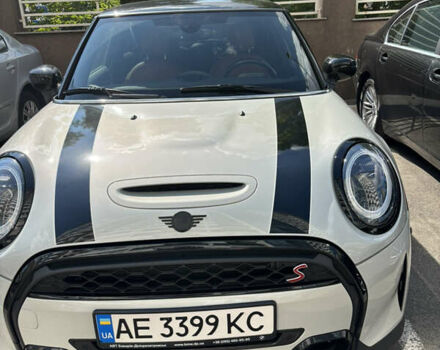 Белый Мини Hatch, объемом двигателя 2 л и пробегом 19 тыс. км за 34000 $, фото 1 на Automoto.ua