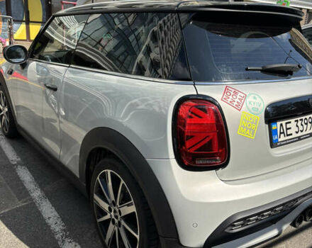 Белый Мини Hatch, объемом двигателя 2 л и пробегом 19 тыс. км за 34000 $, фото 3 на Automoto.ua