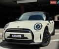 Белый Мини Hatch, объемом двигателя 1.5 л и пробегом 35 тыс. км за 26500 $, фото 1 на Automoto.ua