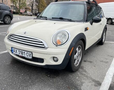 Белый Мини Hatch, объемом двигателя 1.6 л и пробегом 117 тыс. км за 7800 $, фото 3 на Automoto.ua