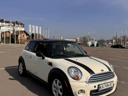 Білий Міні Hatch, об'ємом двигуна 1.6 л та пробігом 174 тис. км за 8200 $, фото 1 на Automoto.ua
