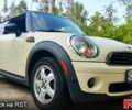 Бежевый Мини Hatch, объемом двигателя 1.6 л и пробегом 258 тыс. км за 5100 $, фото 1 на Automoto.ua