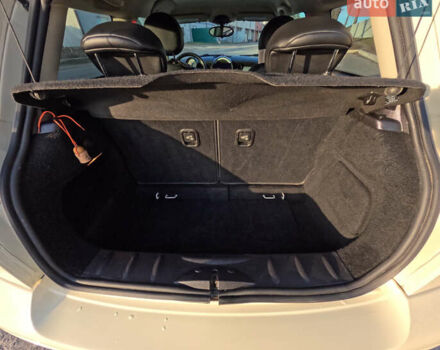 Бежевый Мини Hatch, объемом двигателя 1.6 л и пробегом 215 тыс. км за 7000 $, фото 10 на Automoto.ua