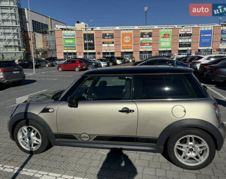 Бежевий Міні Hatch, об'ємом двигуна 1.6 л та пробігом 111 тис. км за 7000 $, фото 12 на Automoto.ua