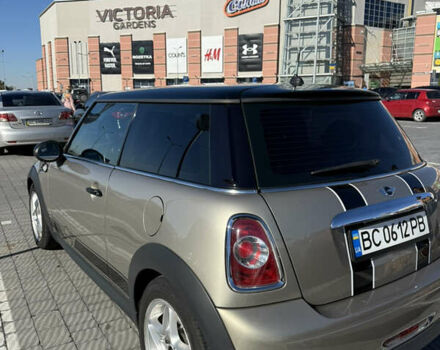 Бежевий Міні Hatch, об'ємом двигуна 1.6 л та пробігом 111 тис. км за 7000 $, фото 8 на Automoto.ua