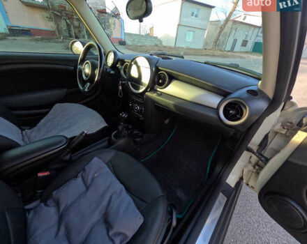 Бежевый Мини Hatch, объемом двигателя 1.6 л и пробегом 215 тыс. км за 7000 $, фото 12 на Automoto.ua