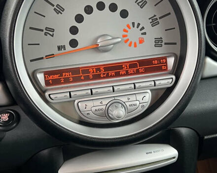 Бежевий Міні Hatch, об'ємом двигуна 1.6 л та пробігом 156 тис. км за 7800 $, фото 4 на Automoto.ua