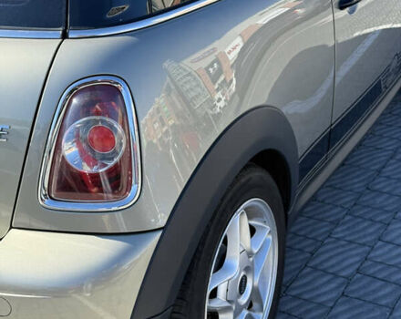Бежевий Міні Hatch, об'ємом двигуна 1.6 л та пробігом 111 тис. км за 7000 $, фото 9 на Automoto.ua