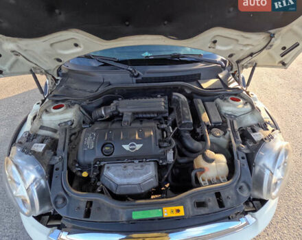 Бежевый Мини Hatch, объемом двигателя 1.6 л и пробегом 215 тыс. км за 7000 $, фото 18 на Automoto.ua