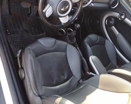Бежевый Мини Hatch, объемом двигателя 1.6 л и пробегом 149 тыс. км за 6500 $, фото 8 на Automoto.ua