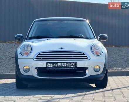 Бежевый Мини Hatch, объемом двигателя 1.6 л и пробегом 120 тыс. км за 8500 $, фото 11 на Automoto.ua