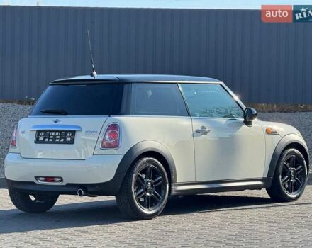 Бежевый Мини Hatch, объемом двигателя 1.6 л и пробегом 120 тыс. км за 8500 $, фото 29 на Automoto.ua