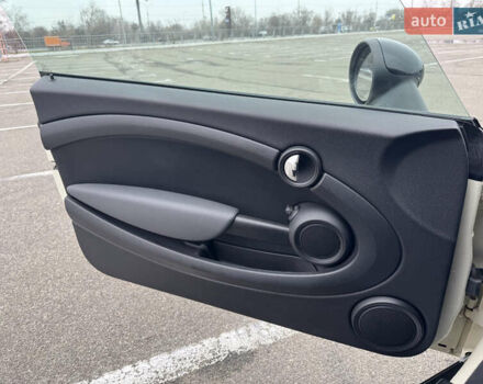 Бежевый Мини Hatch, объемом двигателя 1.6 л и пробегом 165 тыс. км за 10900 $, фото 18 на Automoto.ua