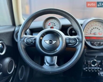 Бежевый Мини Hatch, объемом двигателя 1.6 л и пробегом 120 тыс. км за 8500 $, фото 46 на Automoto.ua