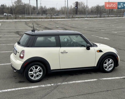 Бежевый Мини Hatch, объемом двигателя 1.6 л и пробегом 165 тыс. км за 10900 $, фото 9 на Automoto.ua