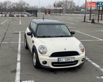 Бежевый Мини Hatch, объемом двигателя 1.6 л и пробегом 165 тыс. км за 10900 $, фото 6 на Automoto.ua