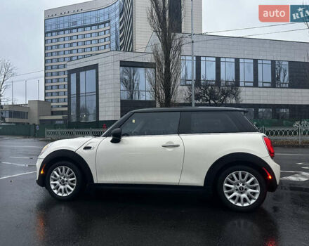 Бежевый Мини Hatch, объемом двигателя 1.5 л и пробегом 94 тыс. км за 12500 $, фото 2 на Automoto.ua