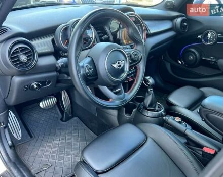 Бежевый Мини Hatch, объемом двигателя 2 л и пробегом 83 тыс. км за 15500 $, фото 25 на Automoto.ua