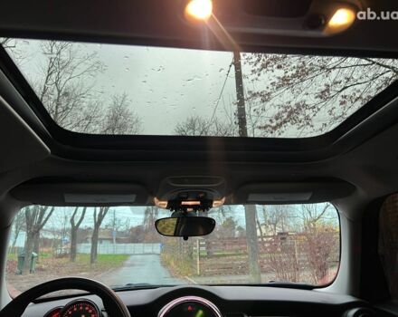 Бежевий Міні Hatch, об'ємом двигуна 1.6 л та пробігом 57 тис. км за 16990 $, фото 21 на Automoto.ua