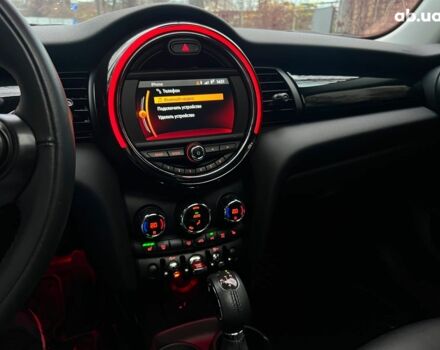 Бежевий Міні Hatch, об'ємом двигуна 1.6 л та пробігом 57 тис. км за 16990 $, фото 16 на Automoto.ua