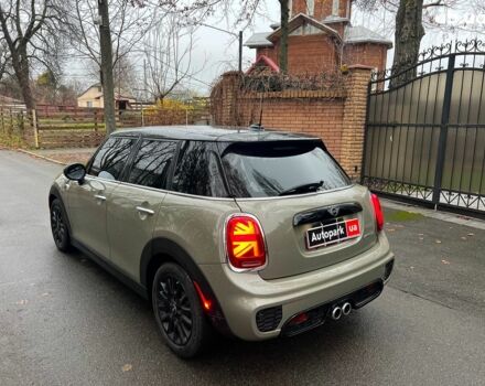 Бежевий Міні Hatch, об'ємом двигуна 1.6 л та пробігом 57 тис. км за 16990 $, фото 8 на Automoto.ua