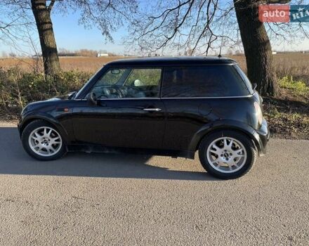 Чорний Міні Hatch, об'ємом двигуна 1.6 л та пробігом 343 тис. км за 3800 $, фото 6 на Automoto.ua