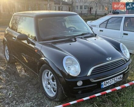Чорний Міні Hatch, об'ємом двигуна 1.6 л та пробігом 343 тис. км за 3800 $, фото 1 на Automoto.ua