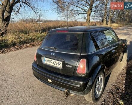 Чорний Міні Hatch, об'ємом двигуна 1.6 л та пробігом 343 тис. км за 3800 $, фото 3 на Automoto.ua